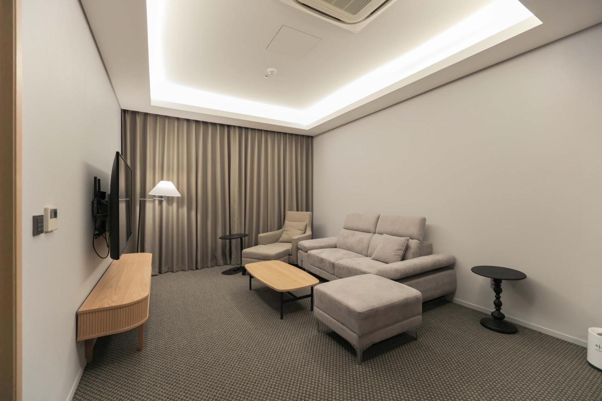 Aank Hotel Incheon Guwol Esterno foto